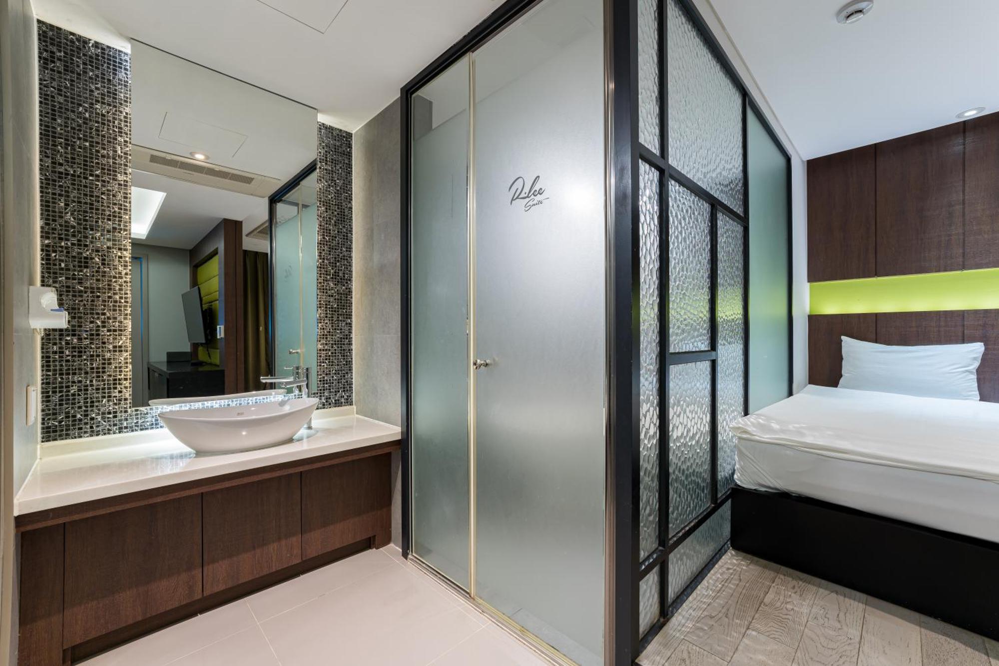 Browndot Hotel Incheon Songdo Екстер'єр фото